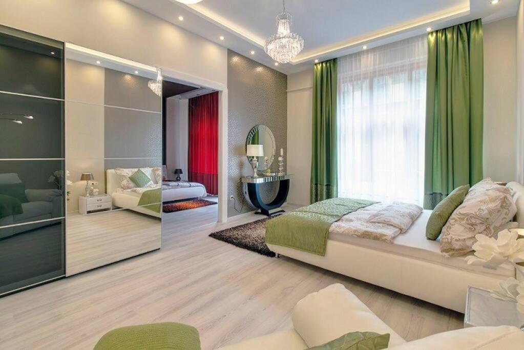 Super Central Apartment Budapest Bagian luar foto